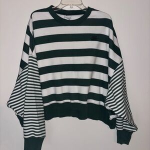 Nike Black and White Striped Crew Sweatshirt